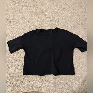 LULULEMON TOP